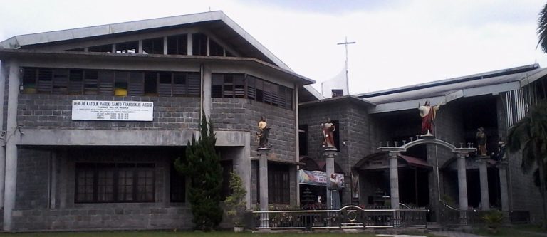 Paroki Medan Padang Bulan