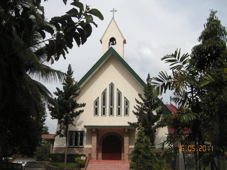 Paroki Parapat