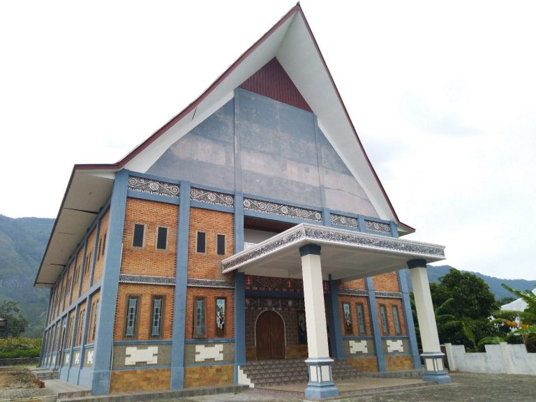 Paroki Tomok Simanindo