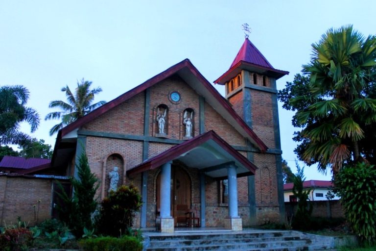 Paroki Parongil