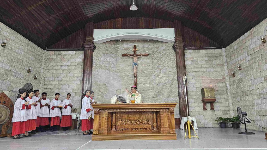 9) Pemberkatan Altar Binjai_11zon