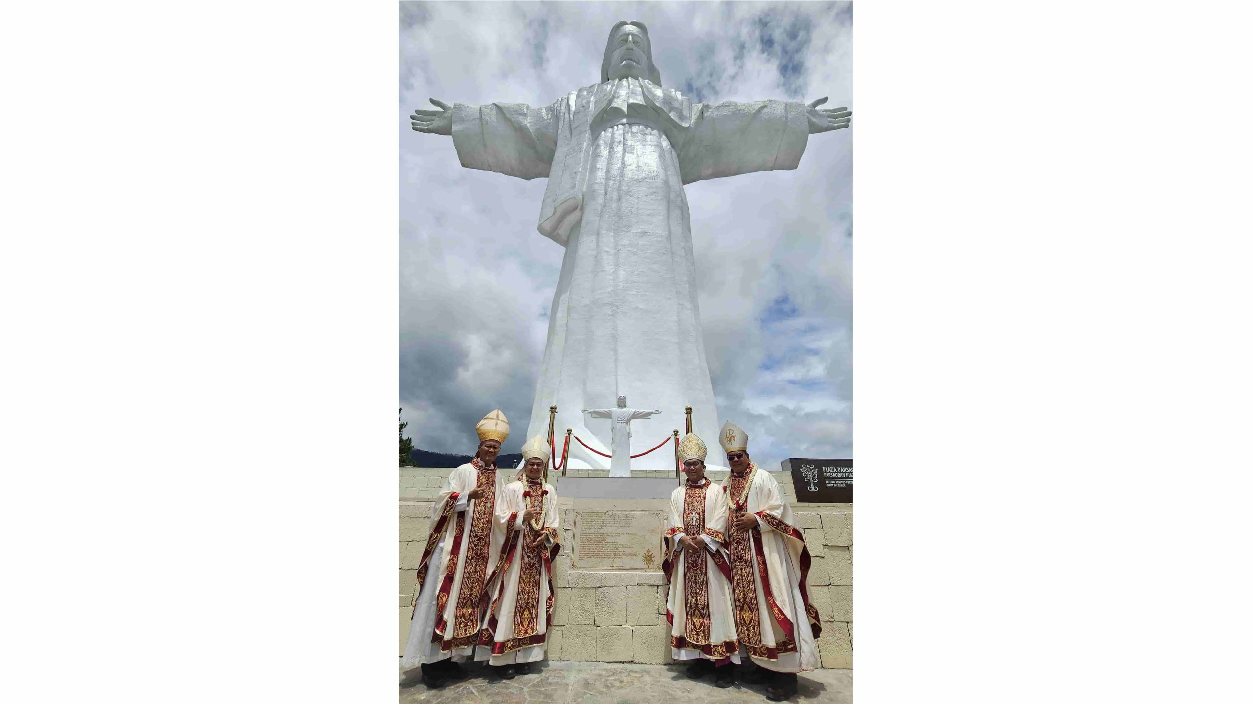 2d.Patung Yesus Sibea-bea-mini 2d.Patung Yesus Sibea-bea-mini