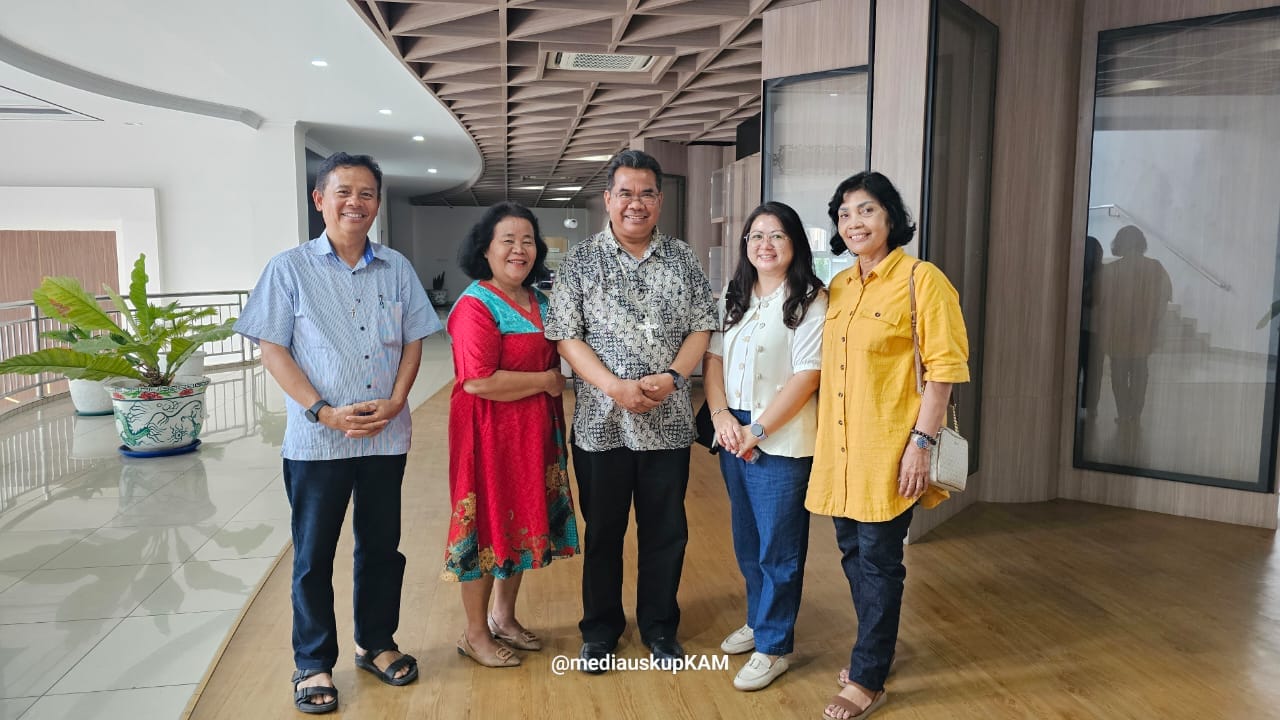 4. Audiensi AKI KAM-mini 4. Audiensi AKI KAM-mini